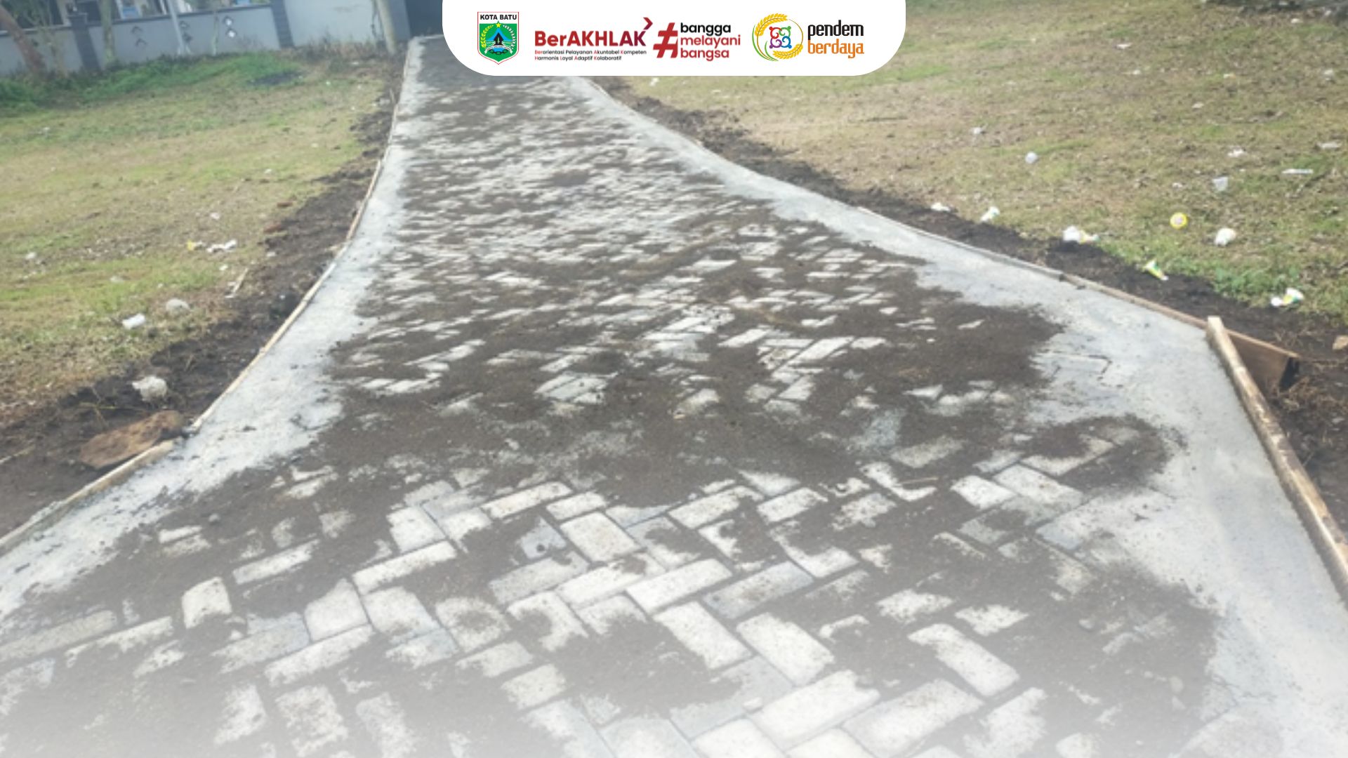 Foto Pembangunan 100%